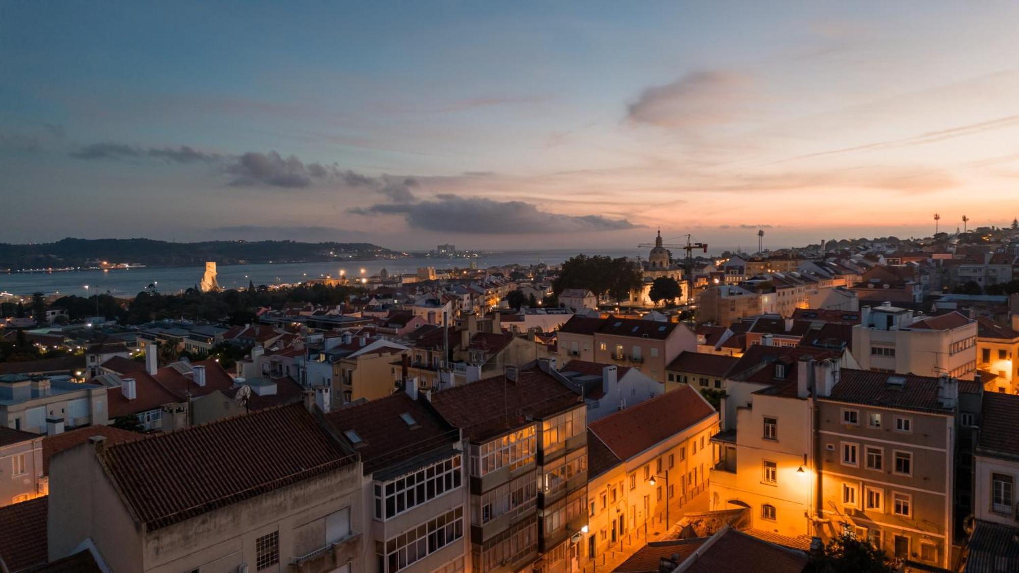 Premium Flat At Ajuda/Belem With Balcony, Parking! Lisboa Exterior foto